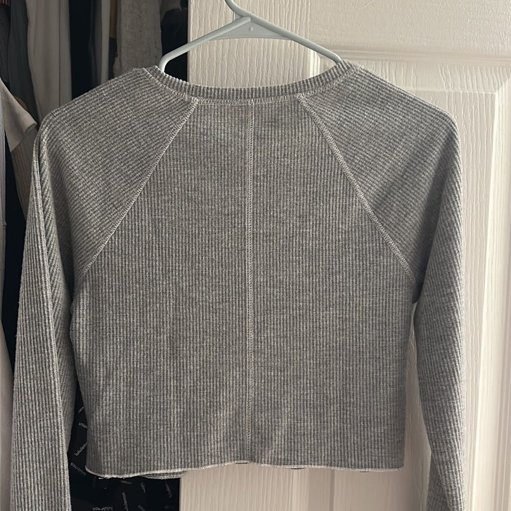 PacSun Basic Grey Tee - Picture 3 of 4